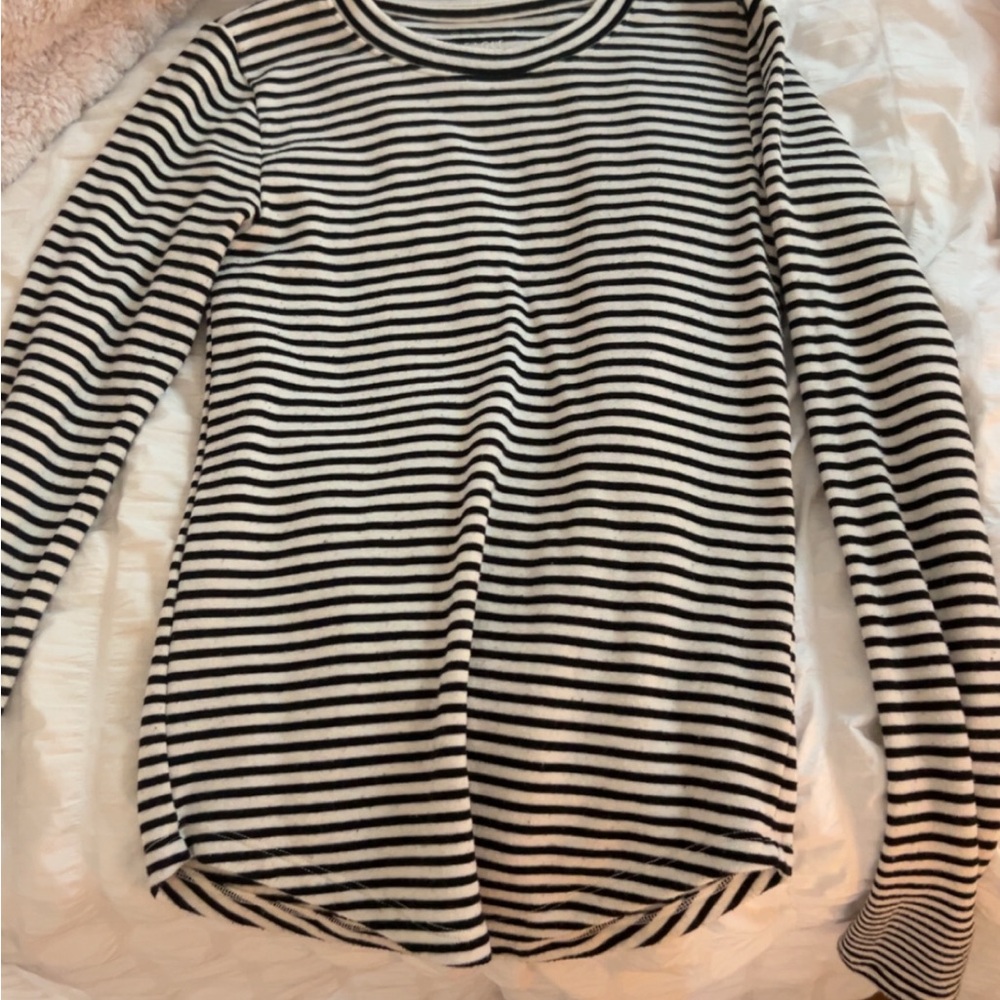American Eagle Outfitters Black and White Striped Long Sleeve Top